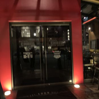 Ruth's Chris Steak House - Steakhouses Near Me - Pasadena, California