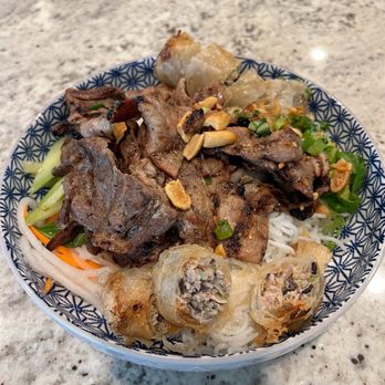 Khuu Bistro - Egg rolls & grilled pork over vermicelli - Vietnamese Near Me - Reseda, California Khuu Bistro - Egg rolls & grilled pork over vermicelli - Vietnamese Near Me - Reseda, California