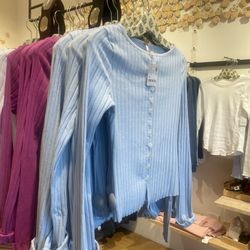 Free People - Cute tops