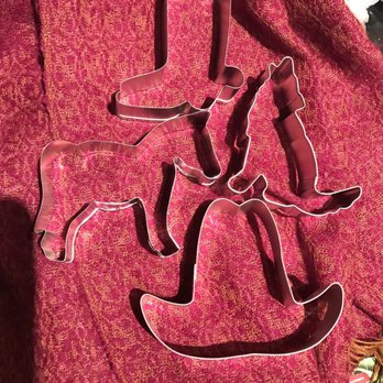 Taos Cookery - Best cookie cutter collection in New Mexico - Kitchen & Bath Near Me - Taos, New Mexico