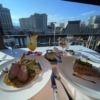 Eiffel Tower Restaurant - French Near Me - Las Vegas, Nevada Eiffel Tower Restaurant - French Near Me - Las Vegas, Nevada