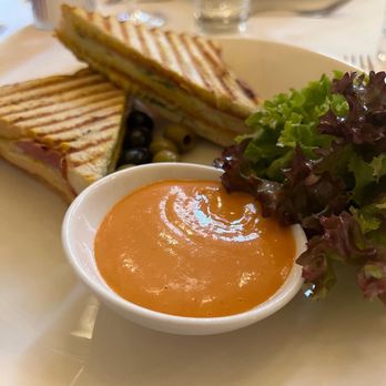 Café Central - Cafes Near Me - Vienna, 9 Café Central - Cafes Near Me - Vienna, 9