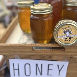 Maui's Finest Craft Fair - Fresh honey