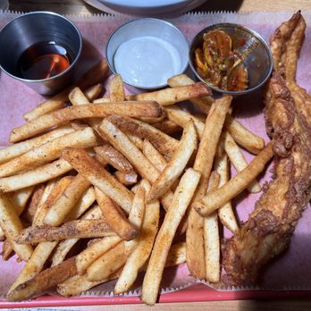 Bareburger - Rye - IPA Fish and chips - New American Near Me - Rye, New York