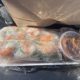 Shrimp spring rolls Shrimp spring rolls