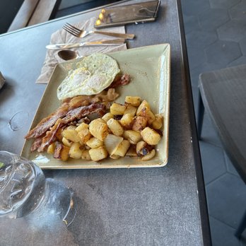 First Watch - Eggs and undercooked potatoes - Breakfast & Brunch Near Me - Winter Park, Florida First Watch - Eggs and undercooked potatoes - Breakfast & Brunch Near Me - Winter Park, Florida