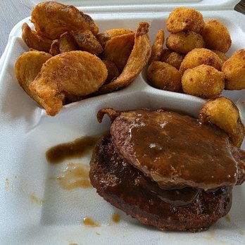 Miller & Sons Supermarket - Salisbury steak dinner - Grocery Near Me - Verona, Wisconsin Miller & Sons Supermarket - Salisbury steak dinner - Grocery Near Me - Verona, Wisconsin