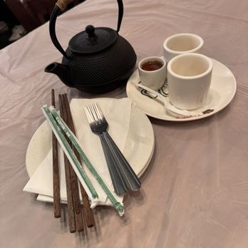 Tiger Noodle House - Tea setup - Szechuan Near Me - Houston, Texas Tiger Noodle House - Tea setup - Szechuan Near Me - Houston, Texas
