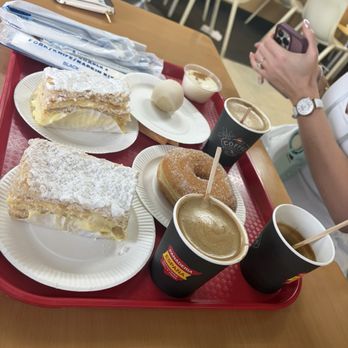 Panadería España Repostería - postres y cafecito - Bakeries Near Me - Carolina, Puerto Rico Panadería España Repostería - postres y cafecito - Bakeries Near Me - Carolina, Puerto Rico