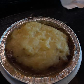 The Hawk's Head - Braised beef and potatoes - American Near Me - Yucaipa, California