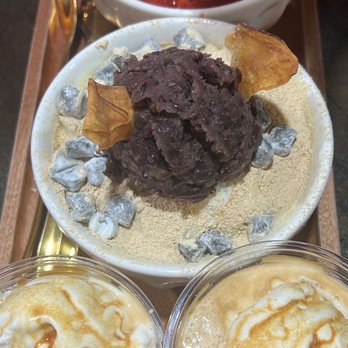 O Bread & Cakes - Strawberry bingsoo, redbean bingsoo, affogato - Bakeries Near Me - Centreville, Virginia O Bread & Cakes - Strawberry bingsoo, redbean bingsoo, affogato - Bakeries Near Me - Centreville, Virginia