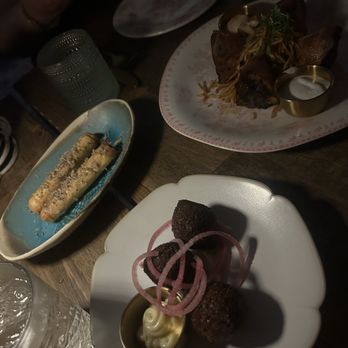 Habibi Miami - Mediterranean Near Me - Miami, Florida