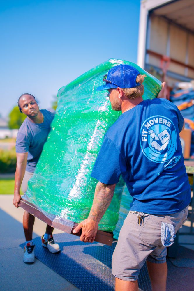 FIT MOVERS LLC