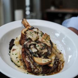 Steak 38 - Tabernacle - Fall veal chop