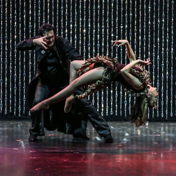 Illusionist Rick Thomas - Performing Arts Near Me - Branson, Missouri Illusionist Rick Thomas - Performing Arts Near Me - Branson, Missouri