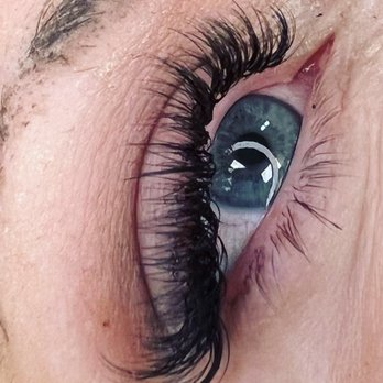 Lash Me Up Studios - Hybrid lash extensions - Eyelash Service Near Me - North Salt Lake , Utah Lash Me Up Studios - Hybrid lash extensions - Eyelash Service Near Me - North Salt Lake , Utah
