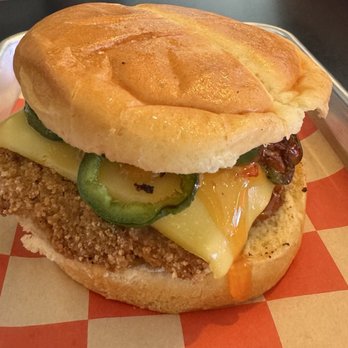4th & State - Chicken sandwich - Vegan Near Me - Columbus, Ohio