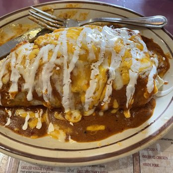 El Zarape - That stuffed Chile Colorado Burrito. Yum! - Mexican Near Me - Cypress, California El Zarape - That stuffed Chile Colorado Burrito. Yum! - Mexican Near Me - Cypress, California