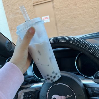 Feng Cha Austin - Iced Taro Milk Tea with boba - Coffee & Tea Near Me - Austin, Texas