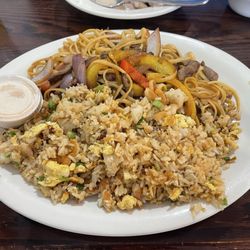 Shaddai Chicken - Chifa Combo (Arroz Chaufa & Tallarin Saltado)