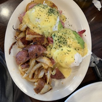 Big Y Cafe - California* - Breakfast & Brunch Near Me - Peshastin, Washington