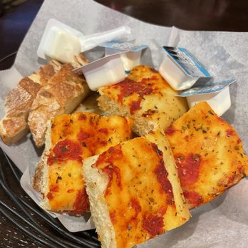 Pronto's - Bread - Pizza Near Me - Glendale Heights, Illinois