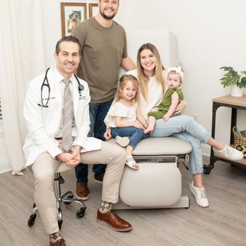 Family Tree Primary Care - Family Practice Near Me - Oviedo, Florida Family Tree Primary Care - Family Practice Near Me - Oviedo, Florida