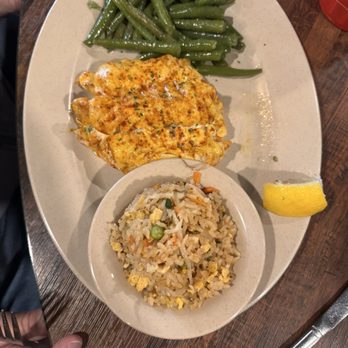 Bob Chinn's Crab House - Blackened Grouper - Seafood Near Me - Wheeling, Illinois