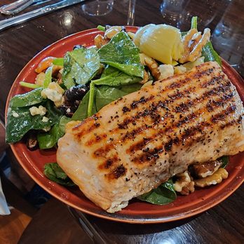 Chill Bar & Grill - Salmon salad - Pizza Near Me - Las Vegas, Nevada