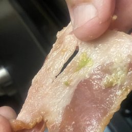 Raw bacon on my BLTA