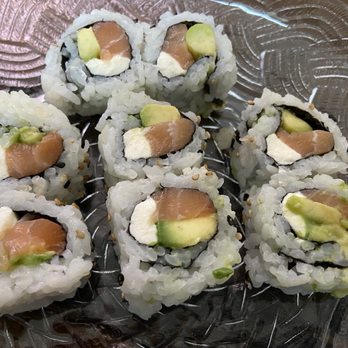 Nuki Sushi - Philadelphia Roll - Sushi Bars Near Me - Warrenville, Illinois Nuki Sushi - Philadelphia Roll - Sushi Bars Near Me - Warrenville, Illinois