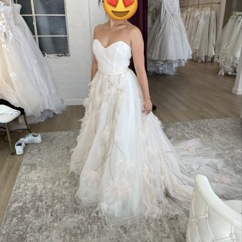 Loved Twice Bridal - Bridal Near Me - Beverly Hills, California Loved Twice Bridal - Bridal Near Me - Beverly Hills, California