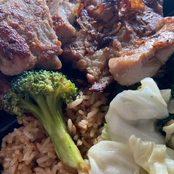 Panda Express + Tea Bar - Chinese Near Me - Pasadena, California