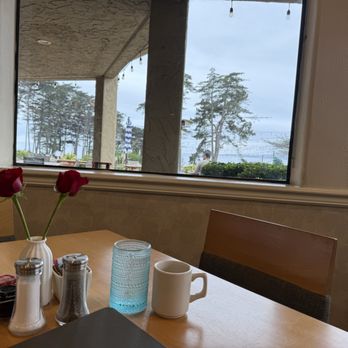 Seascape Beach Resort - On site restaurant for breakfast - Venues & Event Spaces Near Me - Aptos, California Seascape Beach Resort - On site restaurant for breakfast - Venues & Event Spaces Near Me - Aptos, California