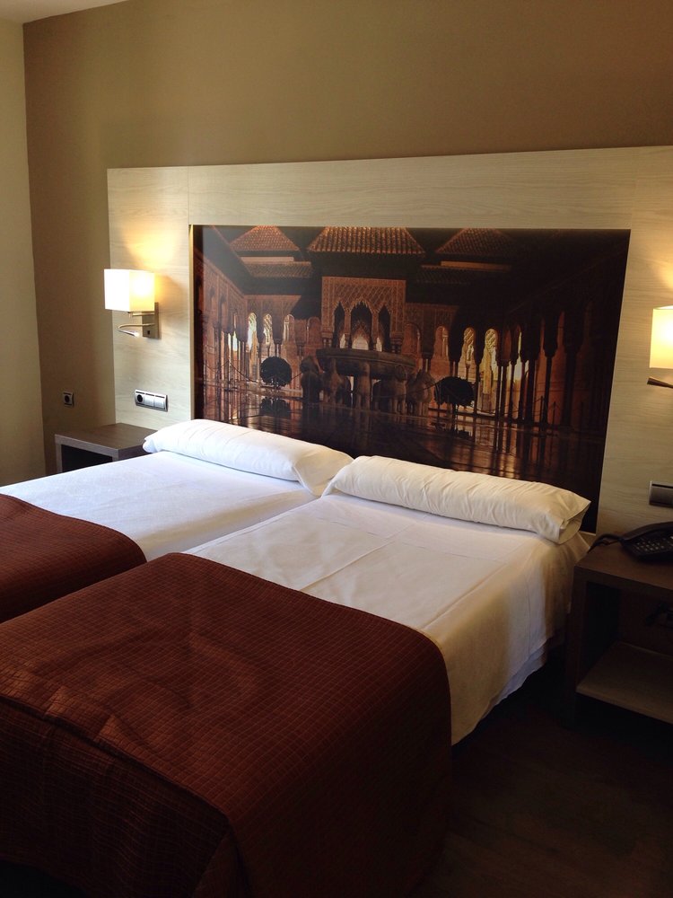 Hotel Corona de Granada Pedro Antonio de Alarcon, 8-10