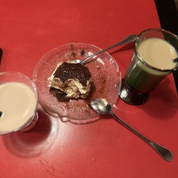 Red Wolfe Inn - Tiramisu, delicious. - Steakhouses Near Me - Belvidere, New Jersey