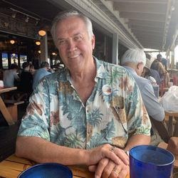 Chicago St Pub - Lunch at Marries Dock house in the Keys