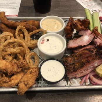 Famous Dave's Bar-B-Que - yum yum - Barbeque Near Me - Las Vegas, Nevada