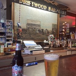 Driftwood Bar and Grill