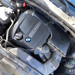 Tim put on a master class in replacing my valve cover gasket Tim put on a master class in replacing my valve cover gasket