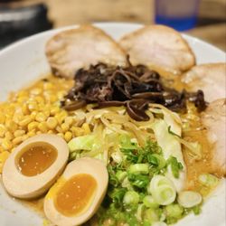 Ramen Tatsu - Deluxe Ramen