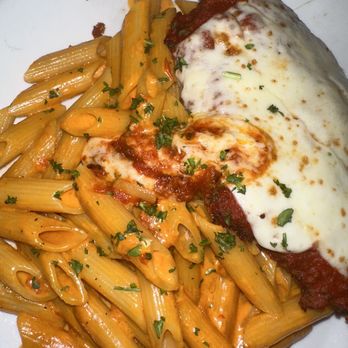 Amici Ristorante - Pollo alla Parmigiana & Penne alla Vodka - Italian Near Me - New York City, New York Amici Ristorante - Pollo alla Parmigiana & Penne alla Vodka - Italian Near Me - New York City, New York