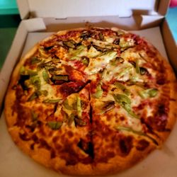 VinLouie's Pizzeria - Vin Louie's Pizza