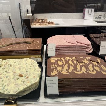 Läderach chocolatier suisse - Chocolatiers & Shops Near Me - Boston, Massachusetts