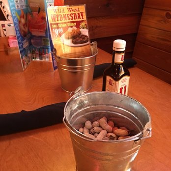 Texas Roadhouse - Steakhouses Near Me - Aurora, Illinois Texas Roadhouse - Steakhouses Near Me - Aurora, Illinois