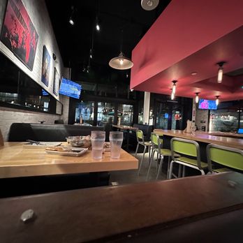 Hopdoddy Burger Bar - Burgers Near Me - El Segundo, California Hopdoddy Burger Bar - Burgers Near Me - El Segundo, California