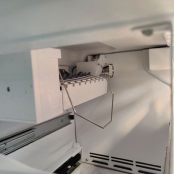American Way Services - Ice maker not working in the fridge - Appliances & Repair Near Me American Way Services - Ice maker not working in the fridge - Appliances & Repair Near Me