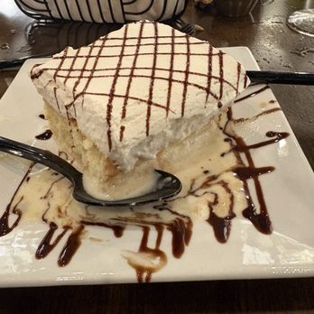 Eslava's Seafood Grille - Vanilla Tres Leche - Seafood Near Me - Ridgeland, Mississippi Eslava's Seafood Grille - Vanilla Tres Leche - Seafood Near Me - Ridgeland, Mississippi