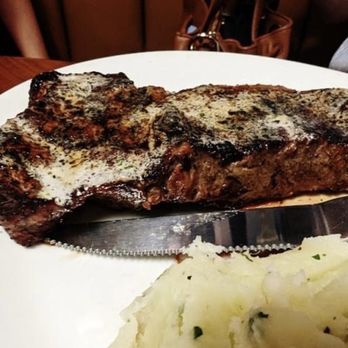 Burtons Grill & Bar - New American Near Me - Boca Raton, Florida