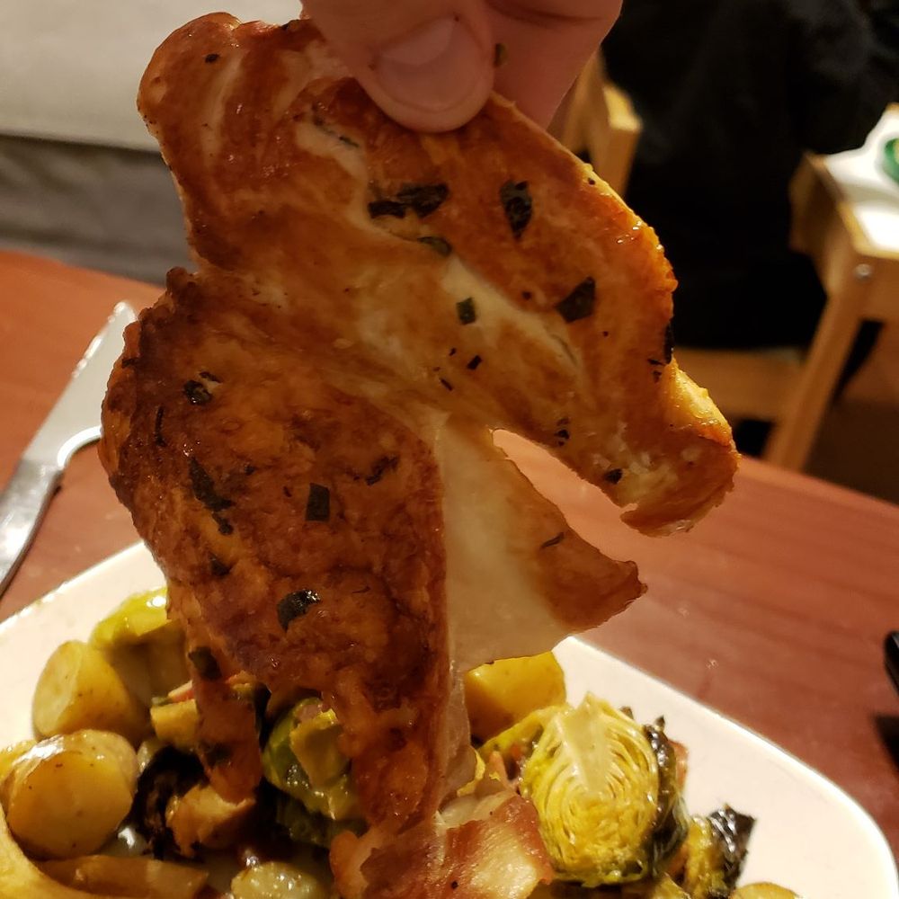 Pub Republic - This is aledgedly half a chicken. It was also dry as a bone. - Gastropubs Near Me - Petaluma, California Pub Republic - This is aledgedly half a chicken. It was also dry as a bone. - Gastropubs Near Me - Petaluma, California